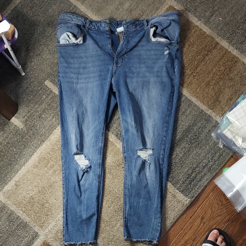 No Boundaries Women's Ripped Blue Skinny Jeans